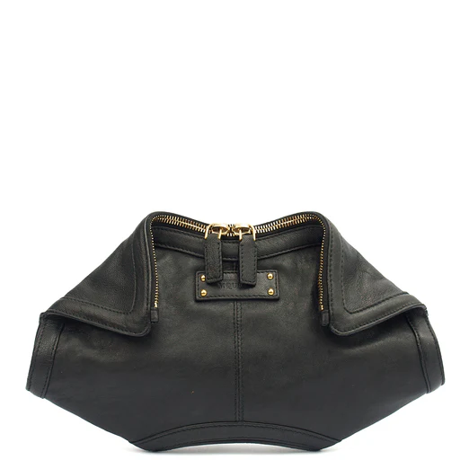 Picture of Alexander McQueen Clutch De Manta Clutch in Black, Leather