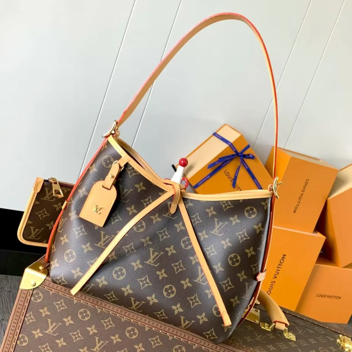Louis Vuitton CarryAll Monogram bag
