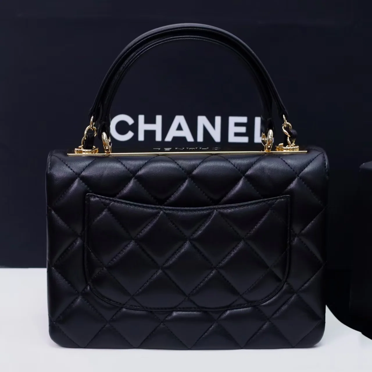Chanel Trendy bag in black