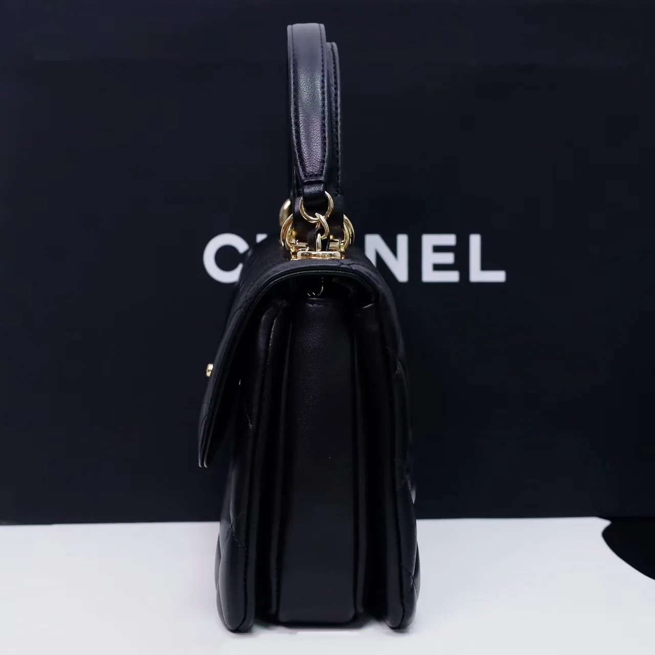 Chanel Trendy bag in black