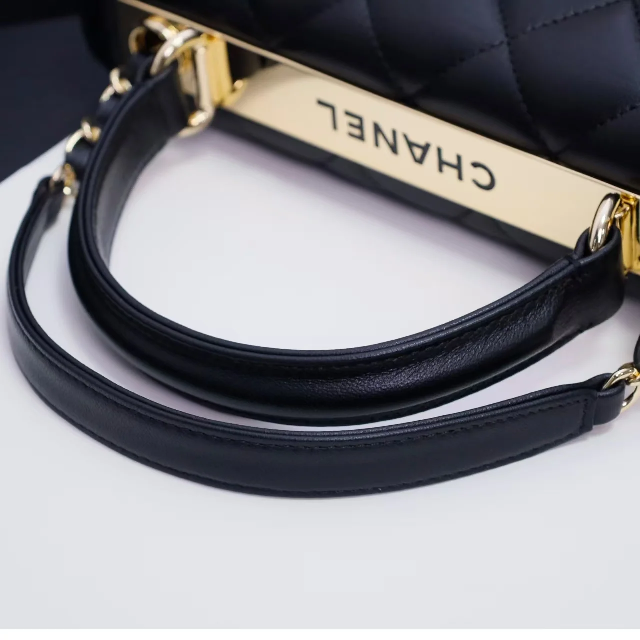 Chanel Trendy bag in black