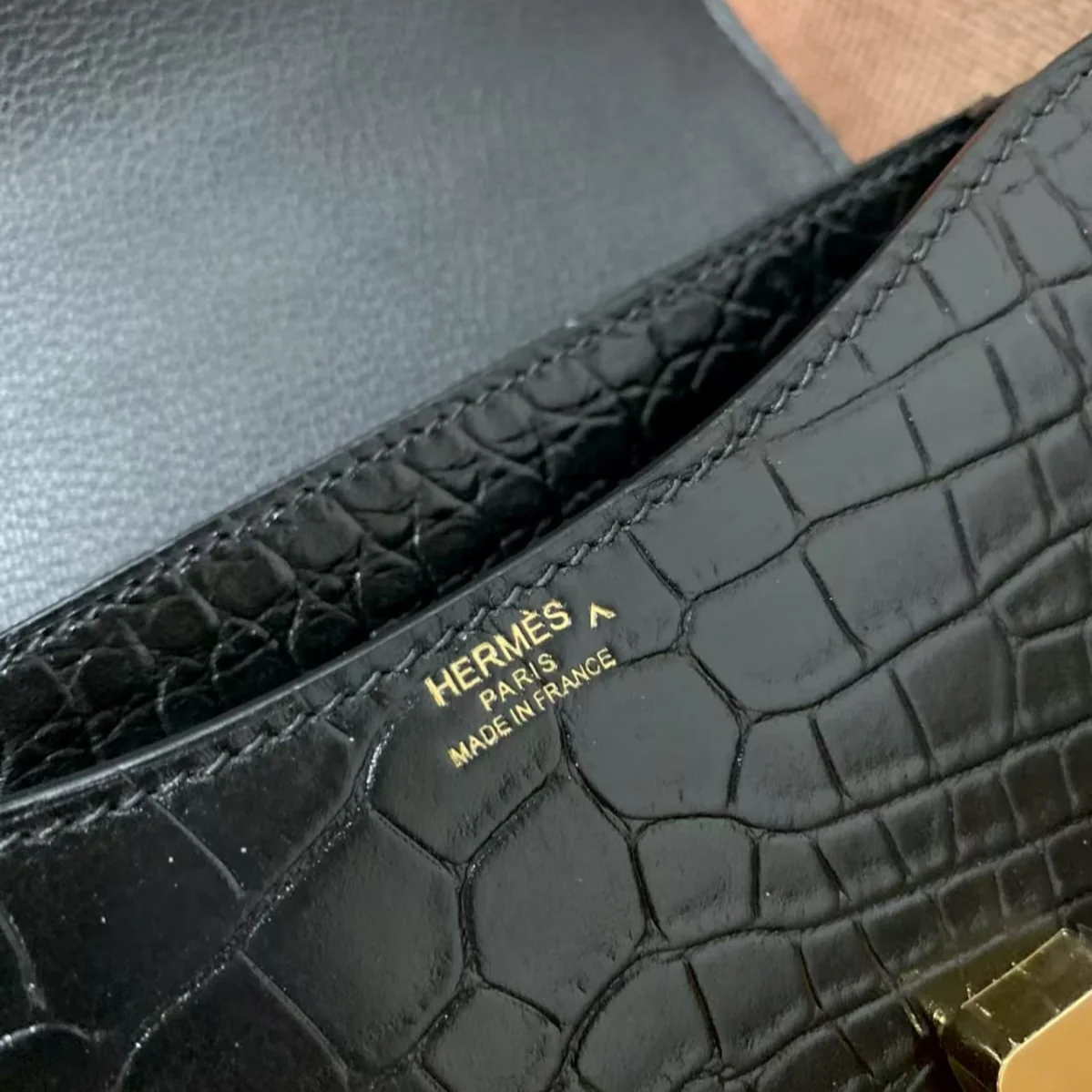 Hermès Constance 18 Black leather interior