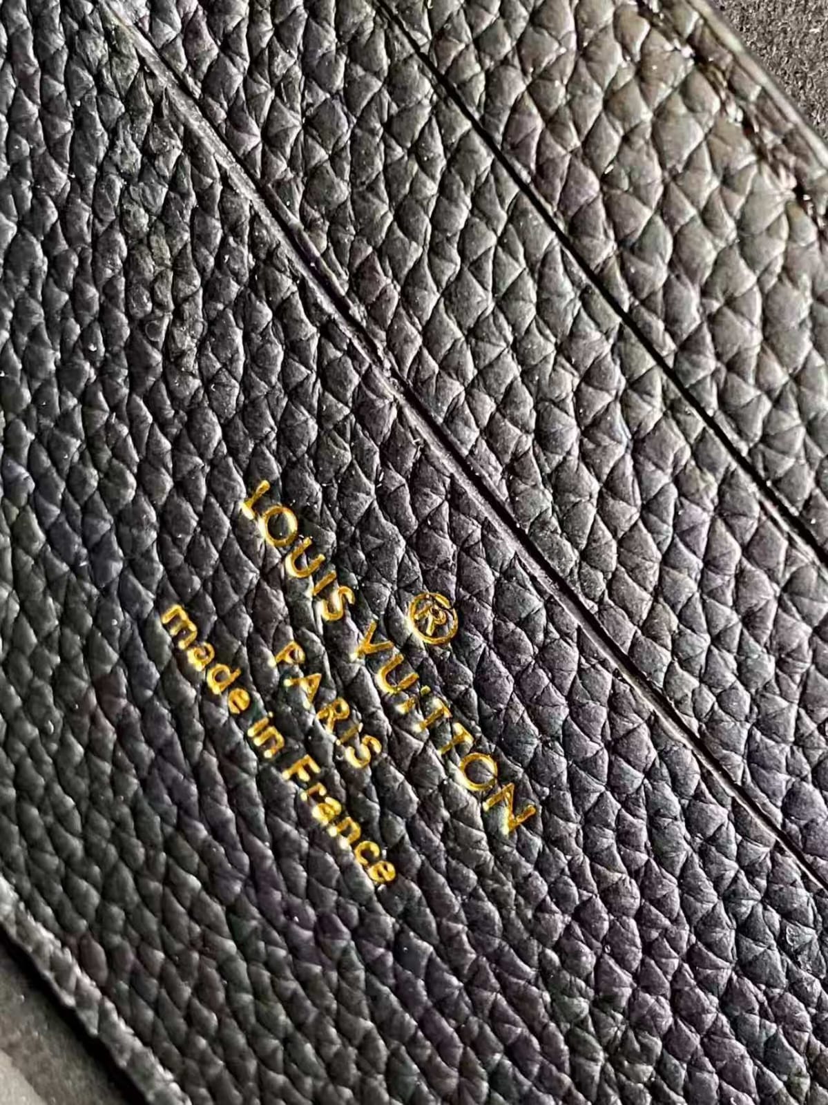 Louis Vuitton Lily Wallet on Chain in black