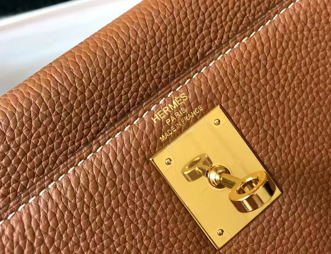 Hermes Kelly 25 Togo Leather in Gold - Pre-Owned Authentic
