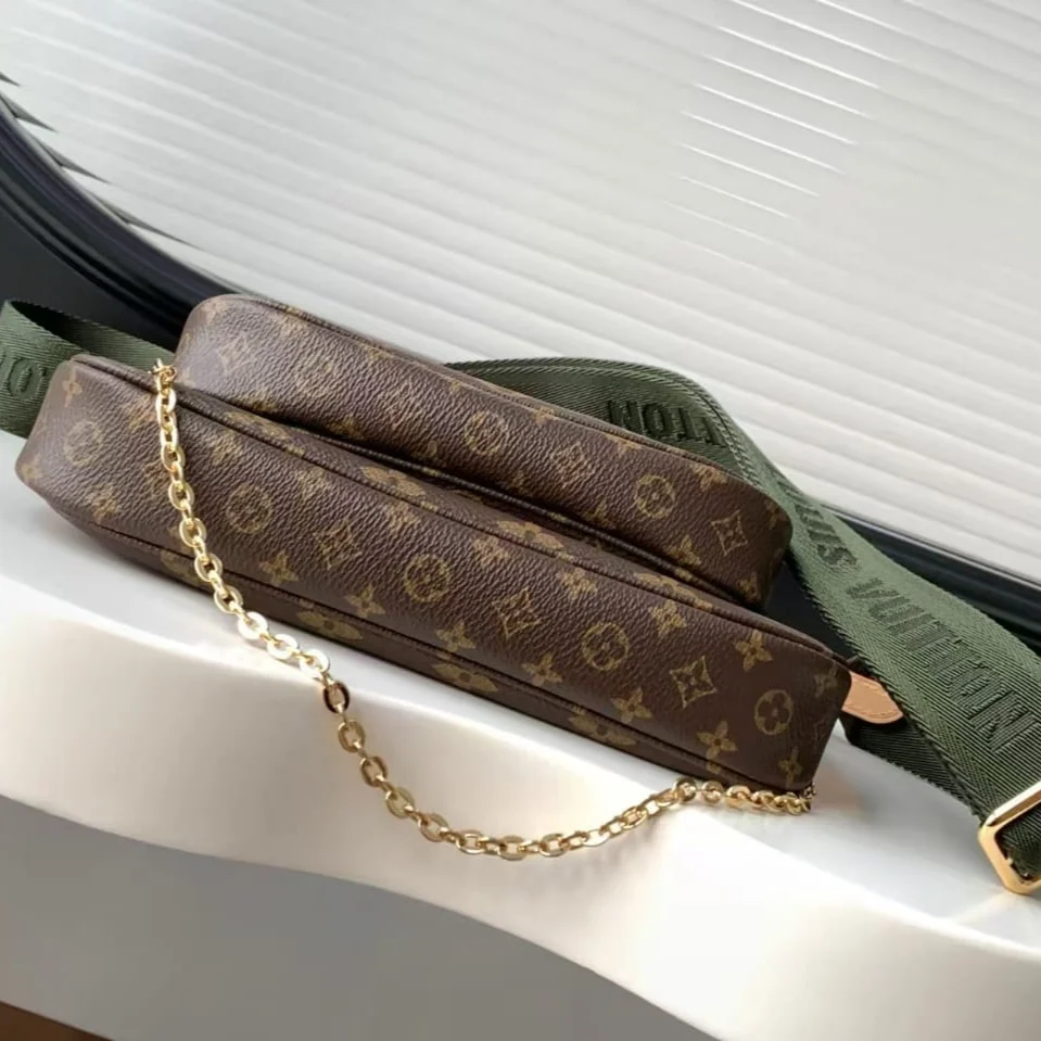 Louis Vuitton Multi Pochette Accessoires M44813
