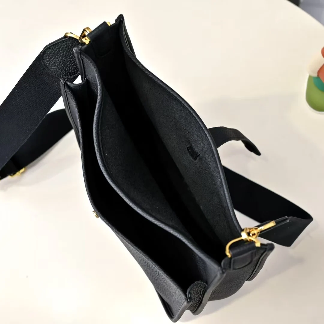 Hermes Evelyne 23  Clemence Black -Pre-Owned Authentic