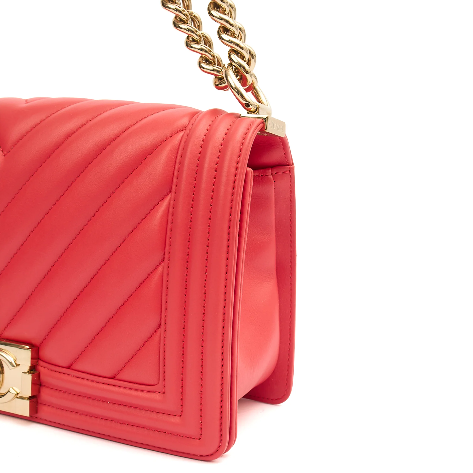 Picture of Chanel Shoulder Bag Boy - Medium in Pink, Calfskin Leather