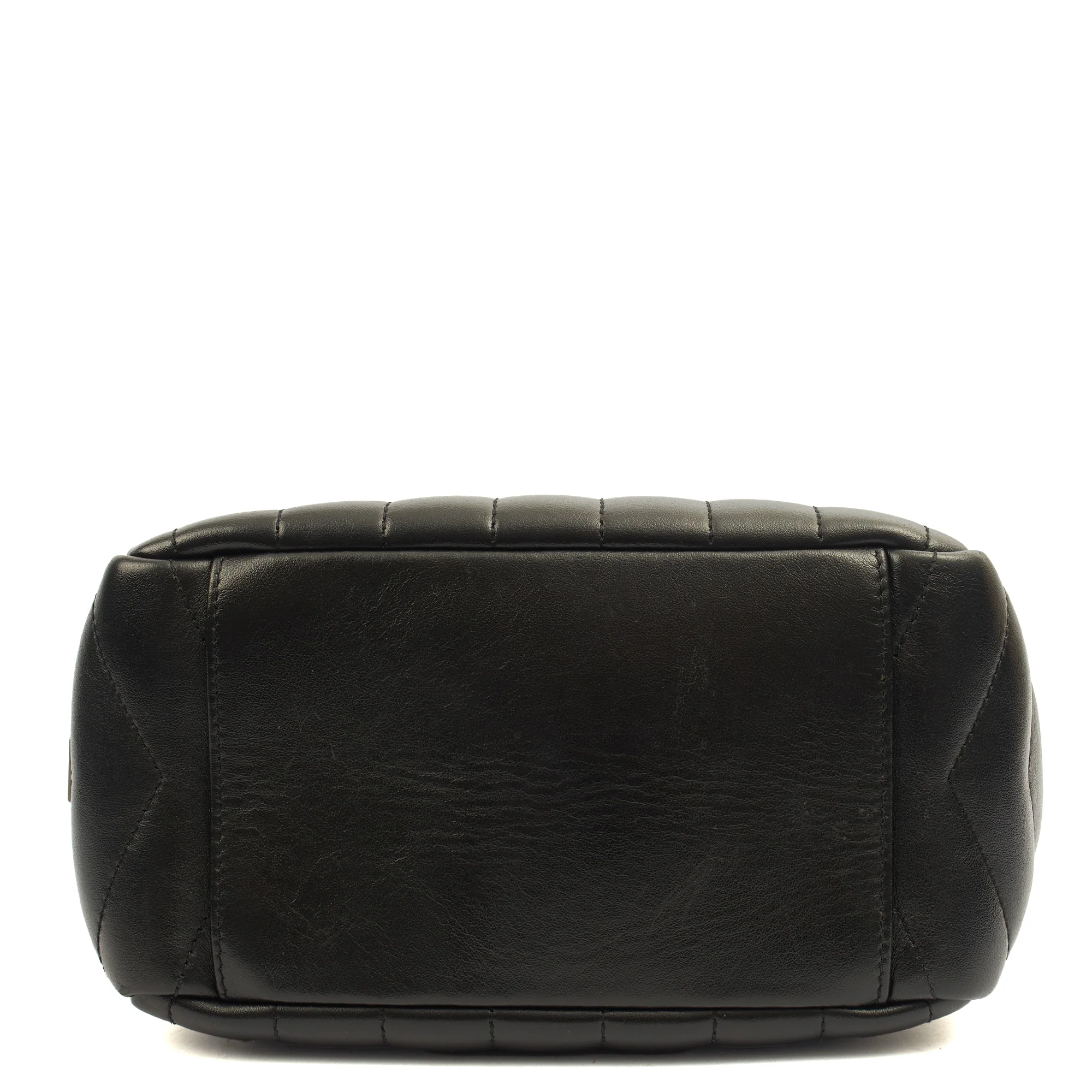 Picture of Saint Laurent Cross Body Lou Camera in Black, Calfskin Leather