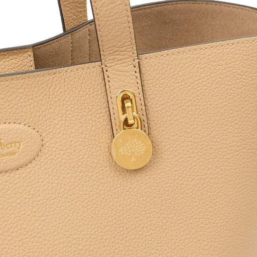 Picture of Mulberry Tote Eliza Hobo in Putty, Calfskin Leather