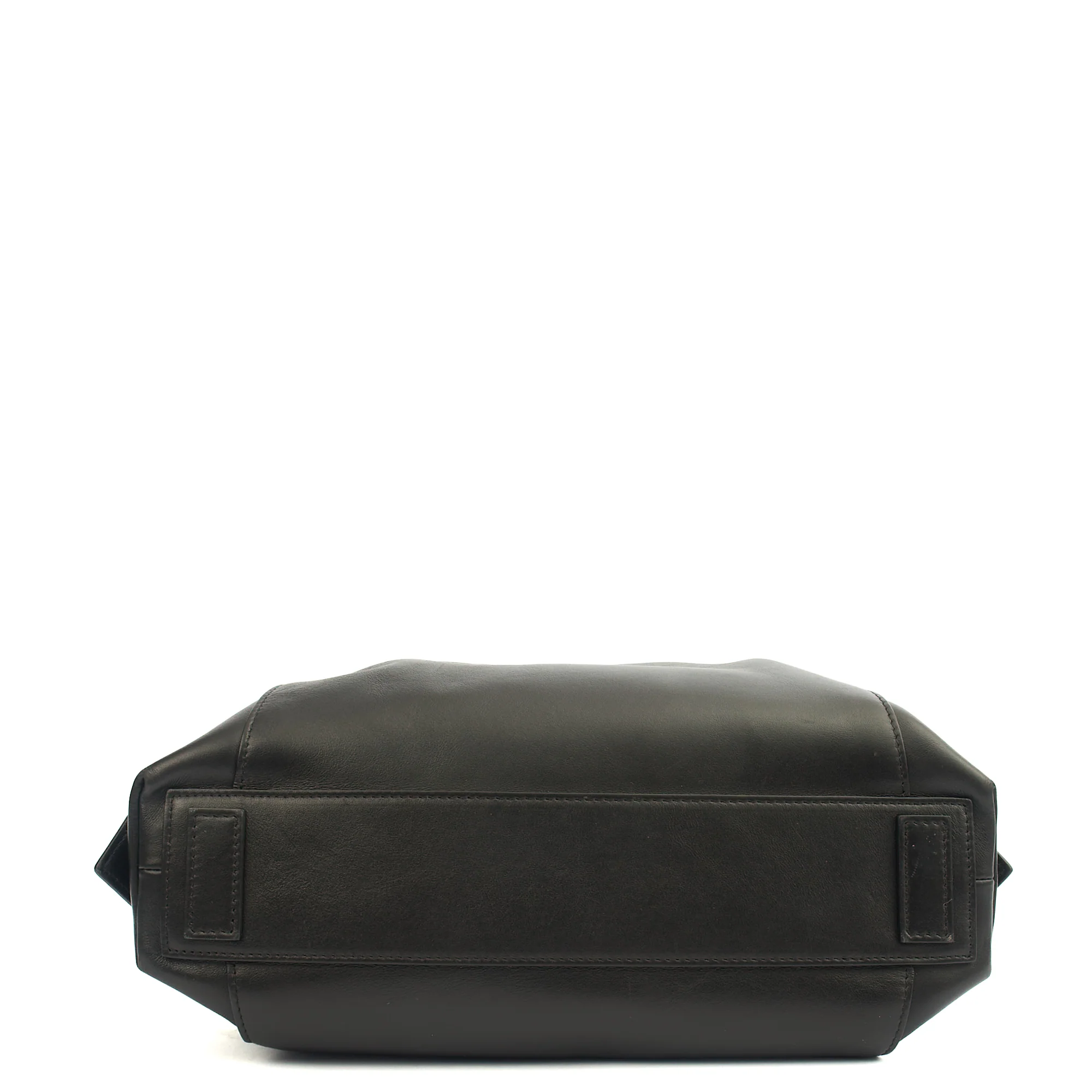 Picture of Givenchy Shoulder Bag Antigona Soft - Medium in Black, Leather