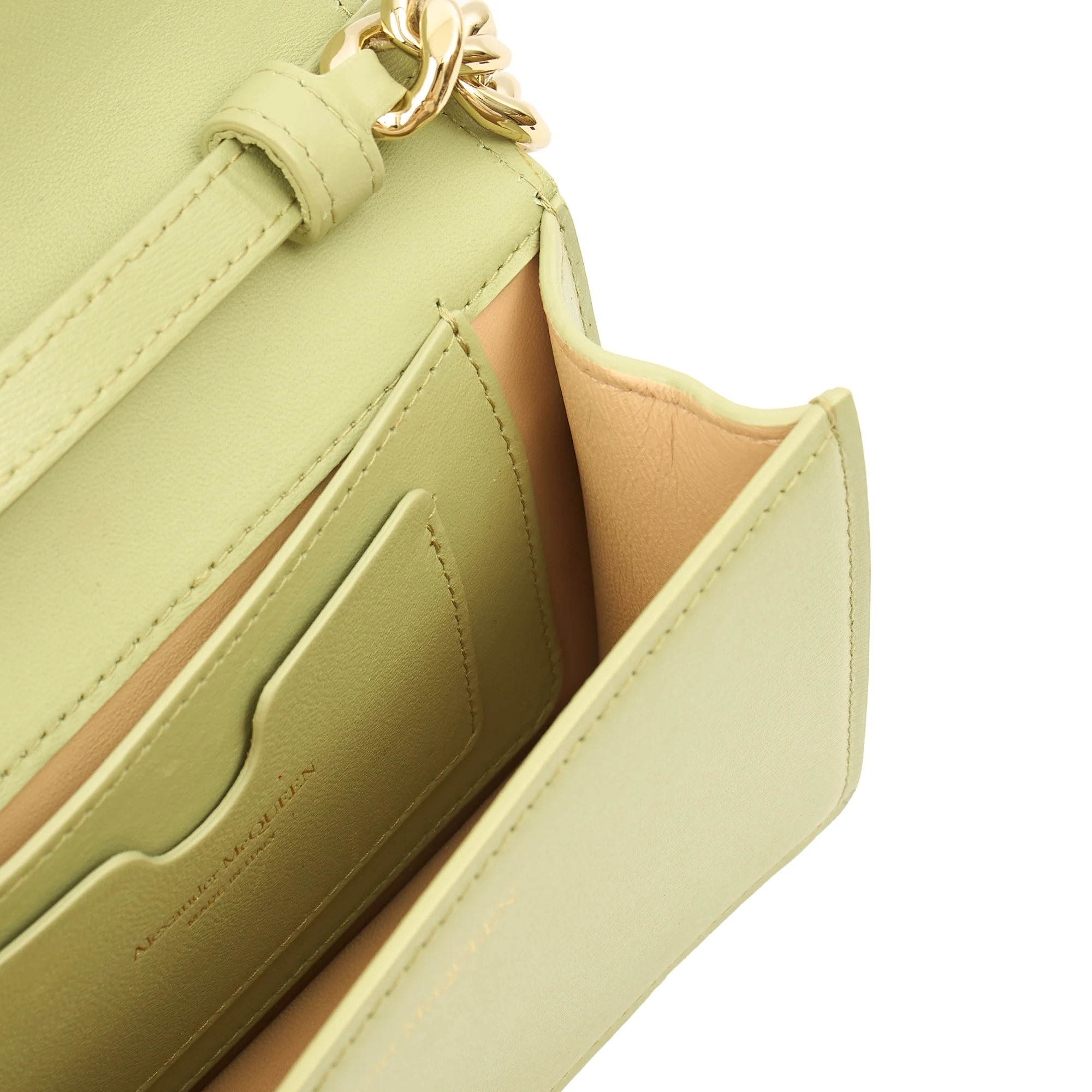 Picture of Alexander McQueen Cross Body Knuckle Crossbody in Green, Leather