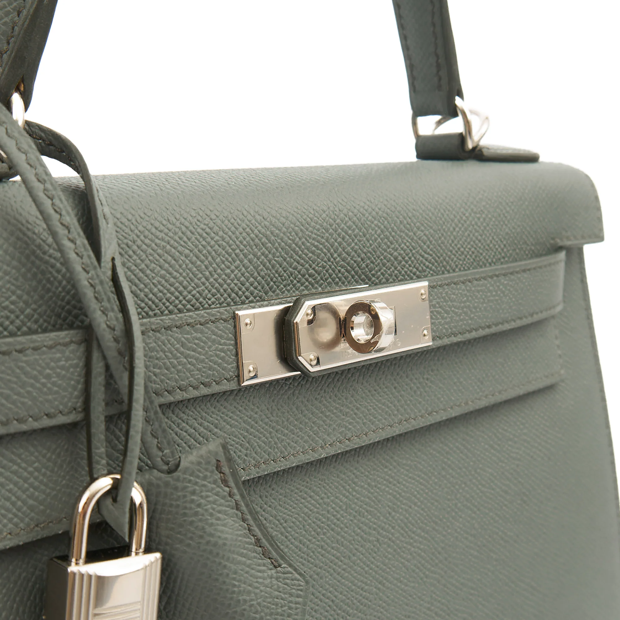 Picture of Hermes Tote Kelly 28 in Verte Amande, Epsom Leather