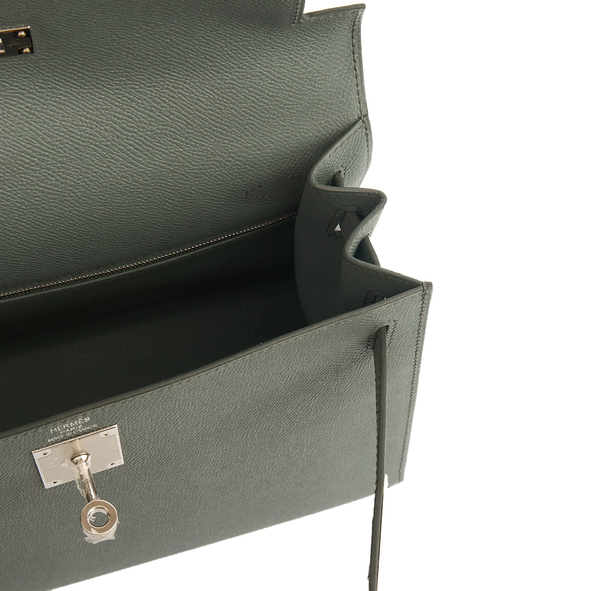 Picture of Hermes Tote Kelly 28 in Verte Amande, Epsom Leather