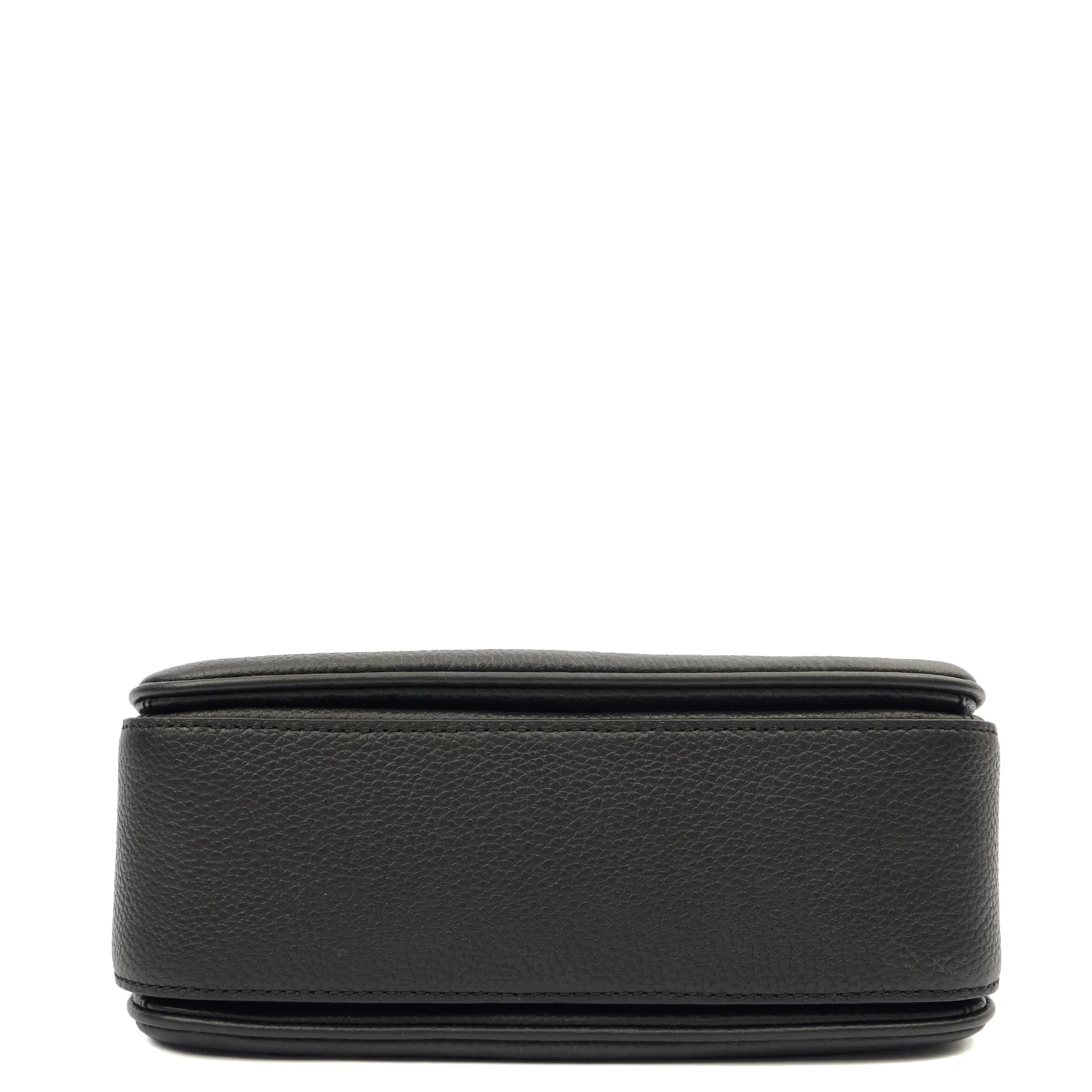 Picture of Coach Cross Body Cassie 19 in Black, Leather
