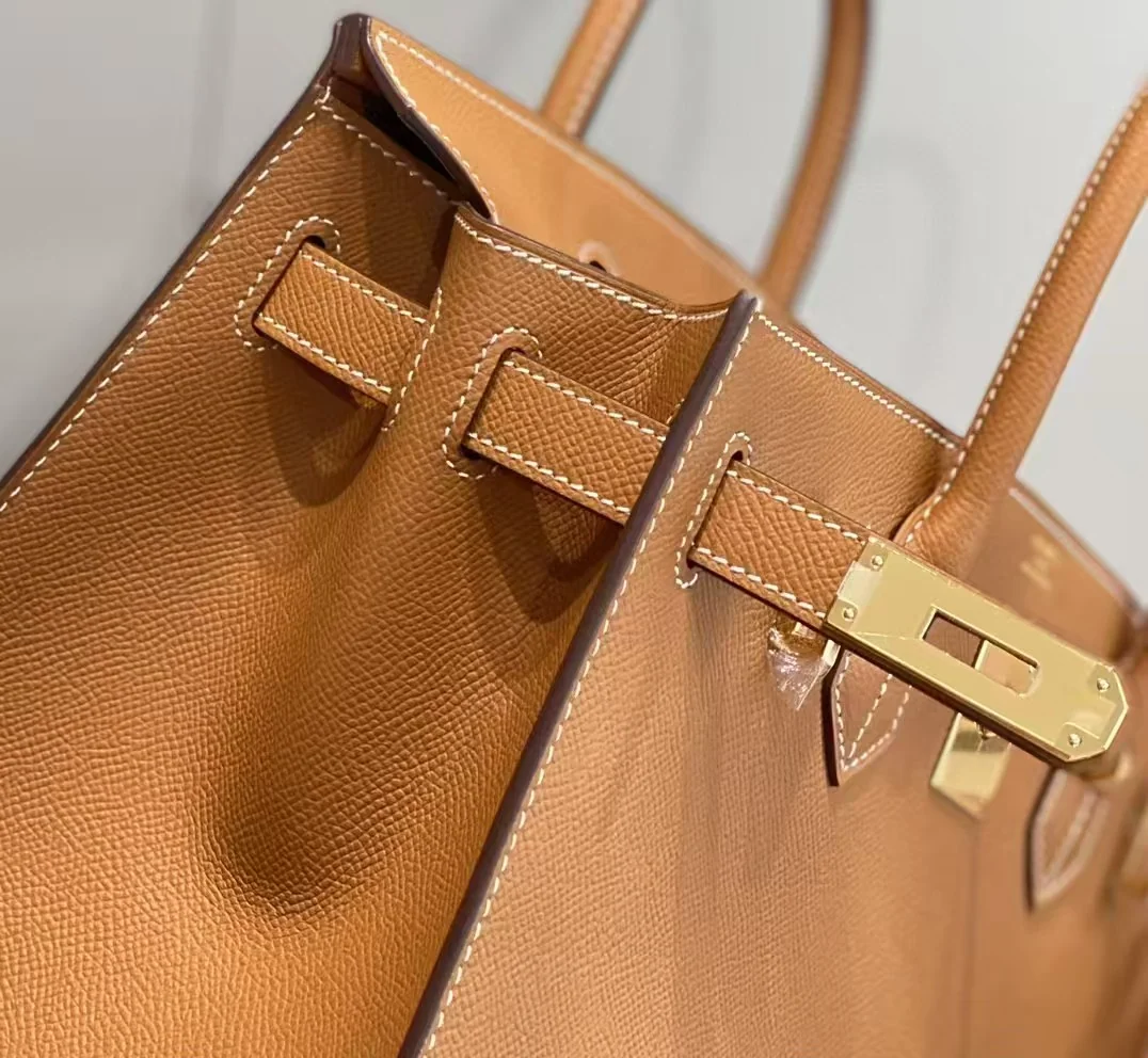 Hermès Birkin 30 Togo leather texture close-up
