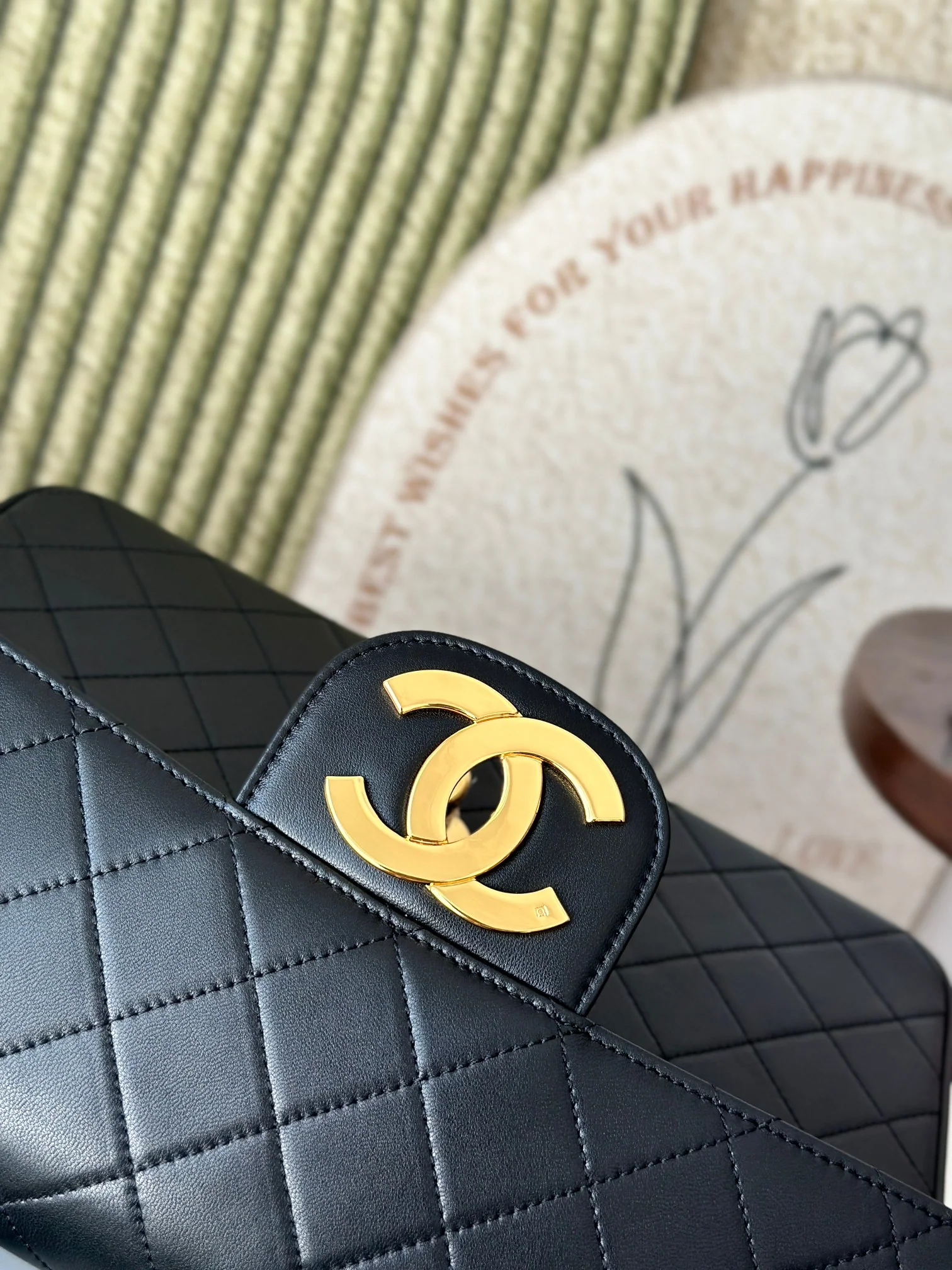 Chanel Vintage Classic Flap Bag closure detail