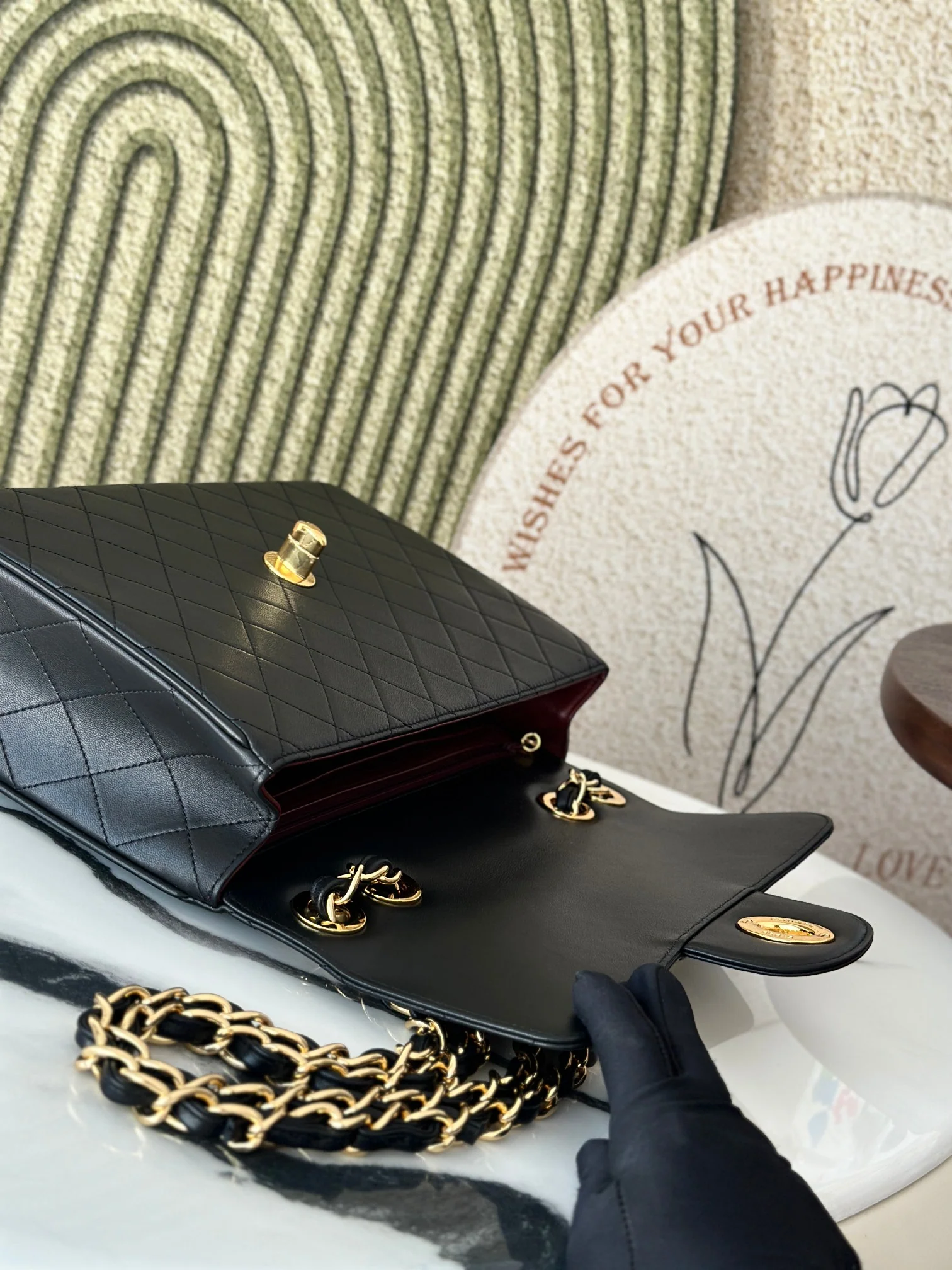 Chanel Vintage Classic Flap Bag leather detail