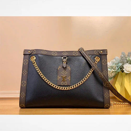 Louis Vuitton Nova PM M13140