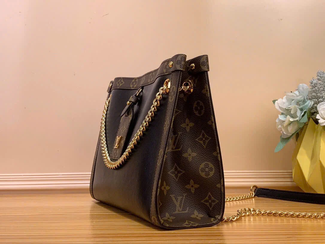 Louis Vuitton Nova PM M13140 side view