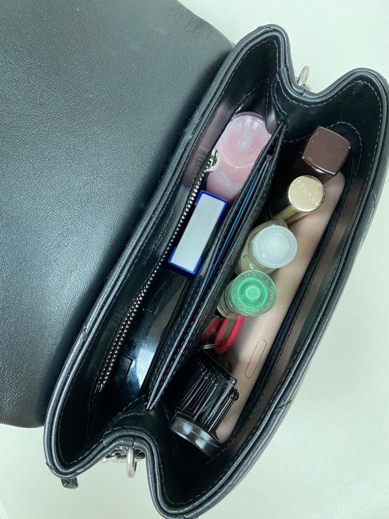 Fit test YSL Loulou Toy