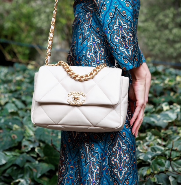 Chanel 19 bag